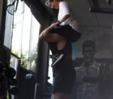 Training as a couple or with friends: the psychological and physical advantages